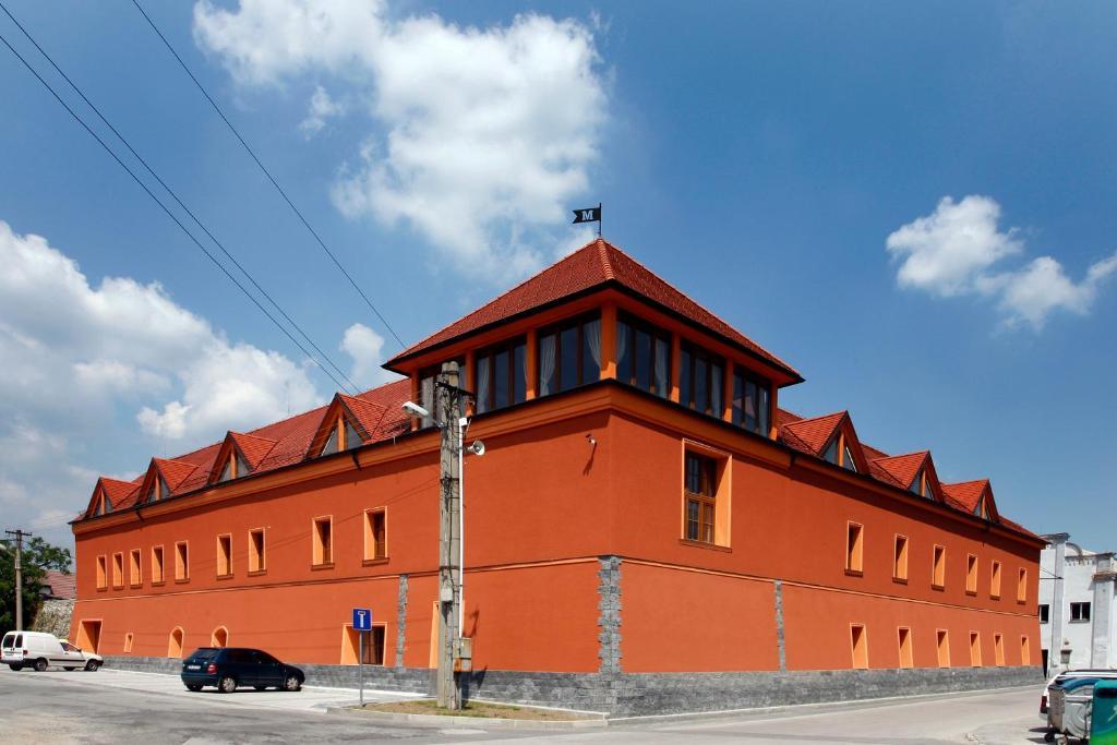 Hotel Majolika Modra Extérieur photo