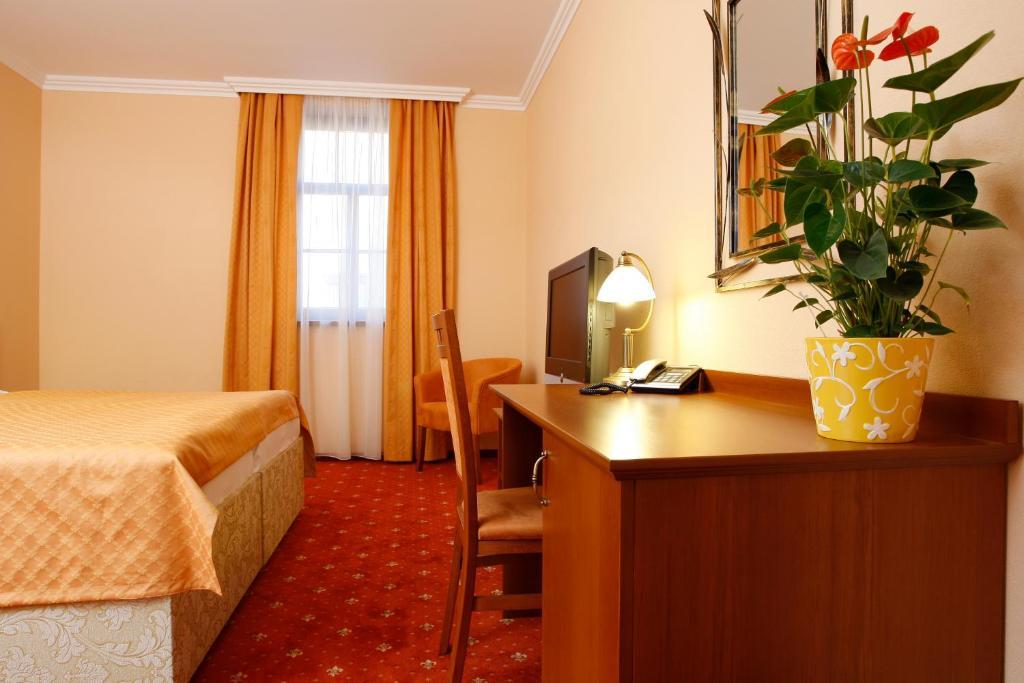 Hotel Majolika Modra Chambre photo