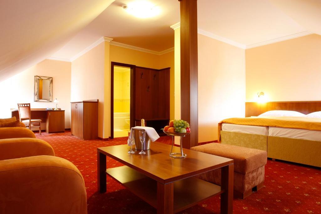 Hotel Majolika Modra Chambre photo